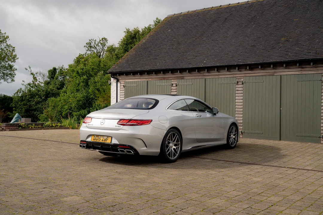 2019 Mercedes-Benz C217/A217 S 63 & S 65 AMG Coupe & Convertible - Image 13 of 31