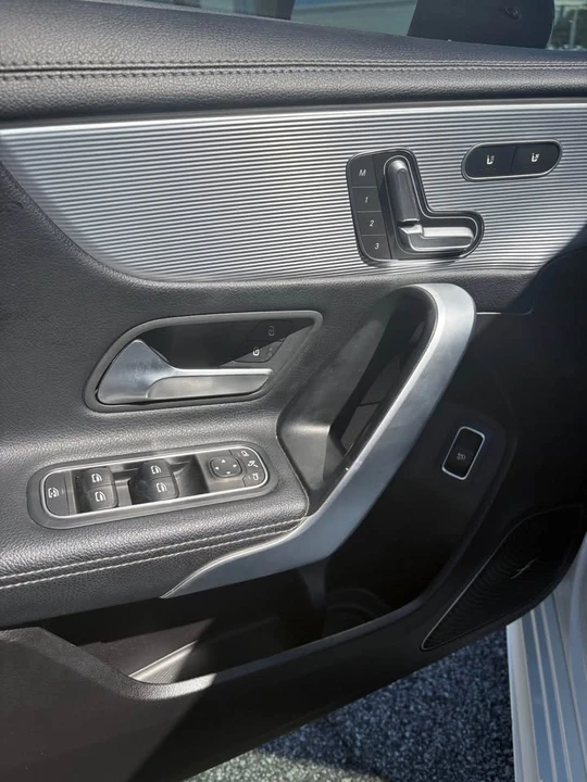 2019 Mercedes-Benz W177 A-Class - Image 10 of 12