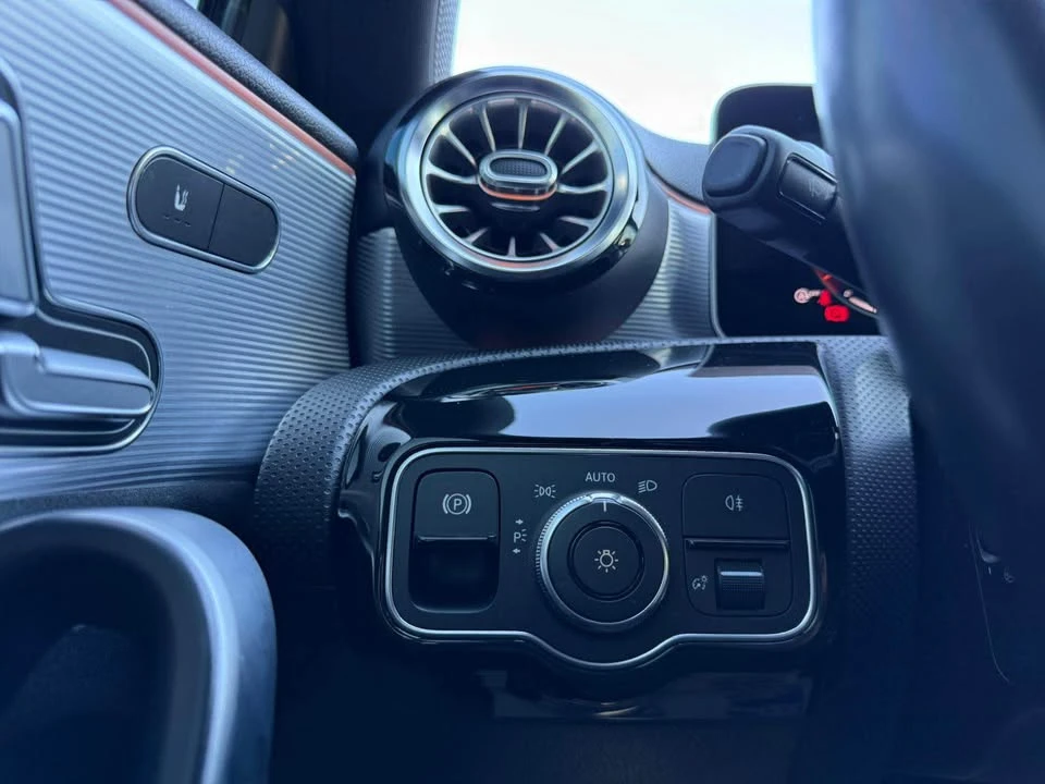 2019 Mercedes-Benz W177 A-Class - Image 18 of 20