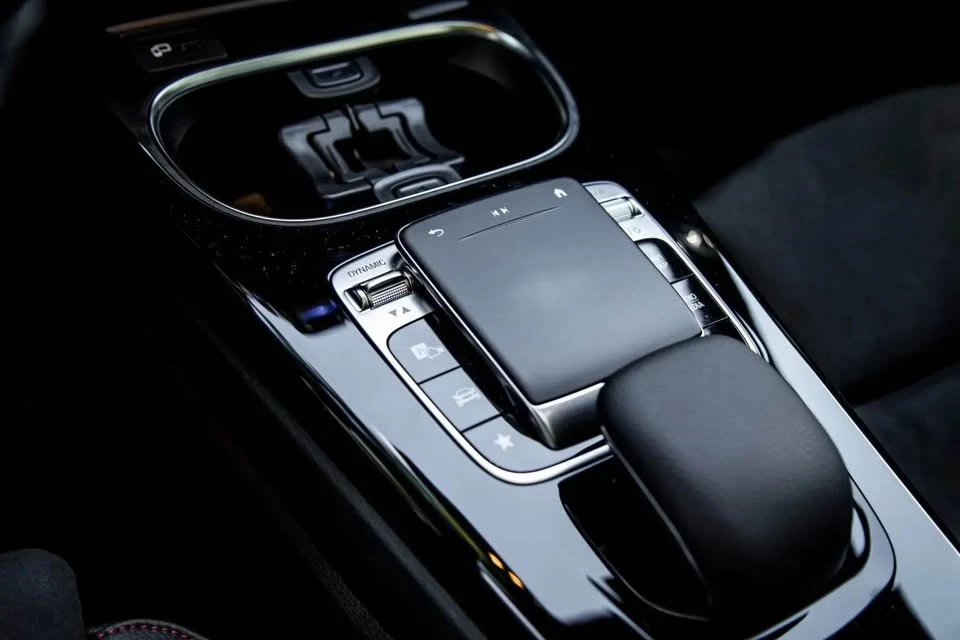 2019 Mercedes-Benz W177 A-Class - Image 8 of 10