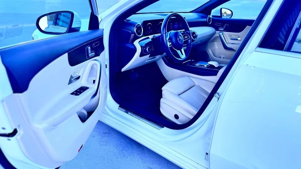 2019 Mercedes-Benz W177 A-Class - Image 9 of 17