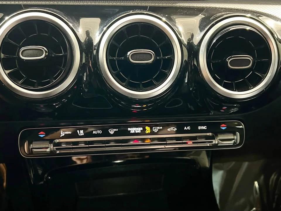 2019 Mercedes-Benz W177 A-Class - Image 6 of 9
