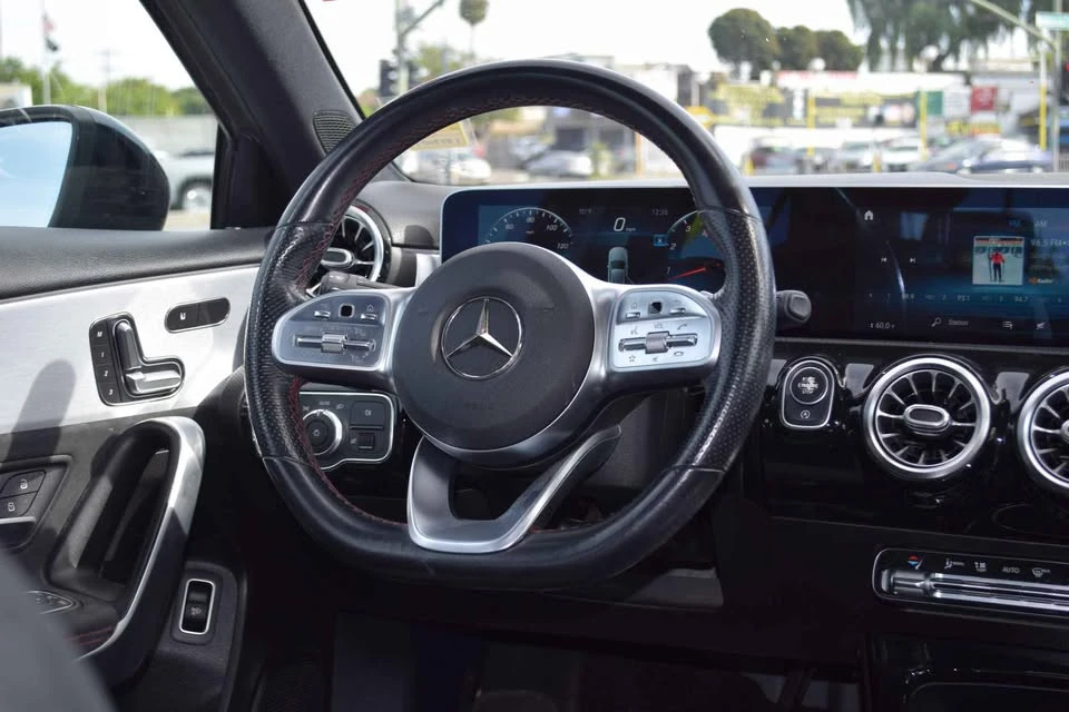2019 Mercedes-Benz W177 A-Class - Image 7 of 8