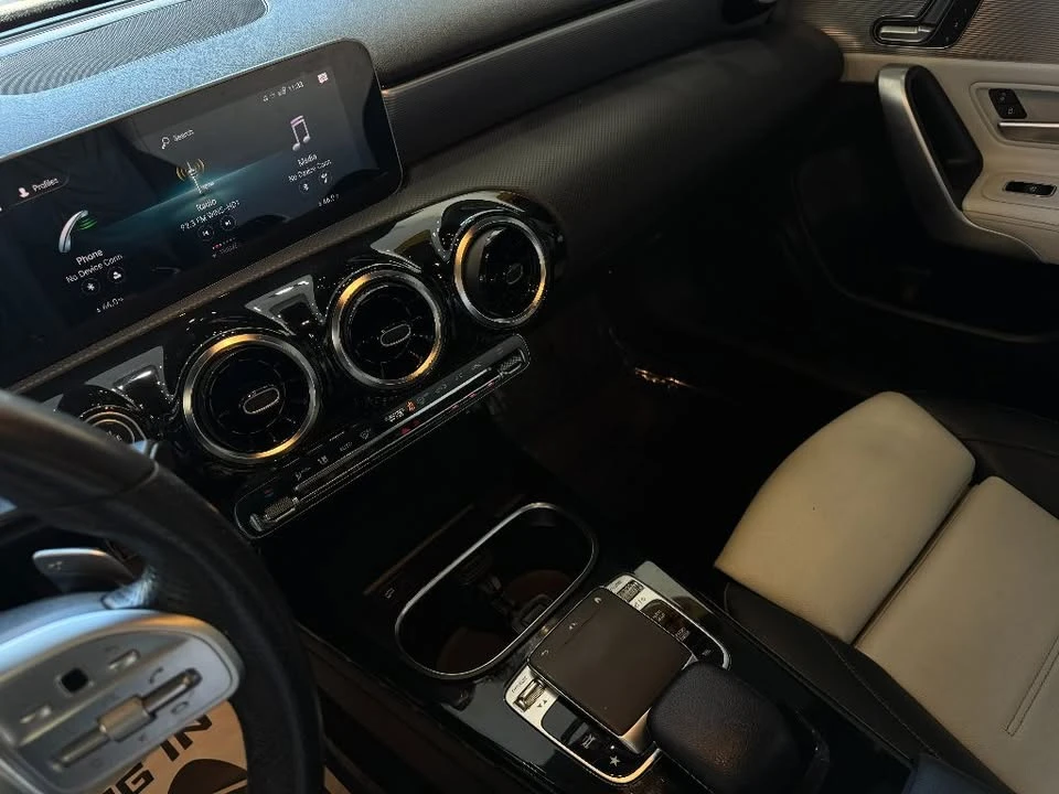 2019 Mercedes-Benz W177 A-Class - Image 10 of 17
