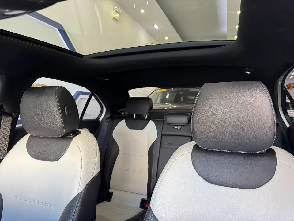 2019 Mercedes-Benz W177 A-Class - Image 13 of 17