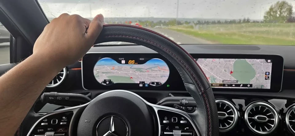 2019 Mercedes-Benz W177 A-Class - Image 11 of 16