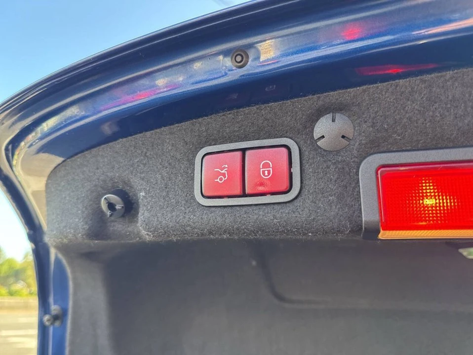 2019 Mercedes-Benz W205 C-Class - Image 8 of 20