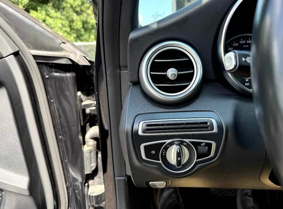 2019 Mercedes-Benz W205 C-Class - Image 9 of 15