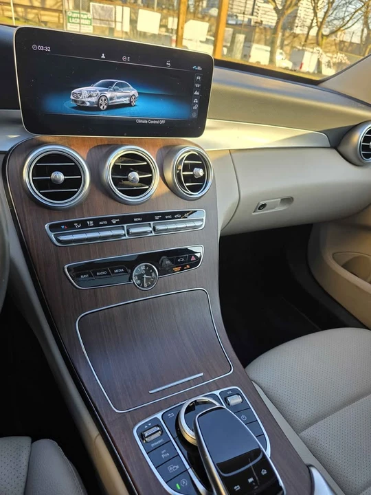 2019 Mercedes-Benz W205 C-Class - Image 9 of 12