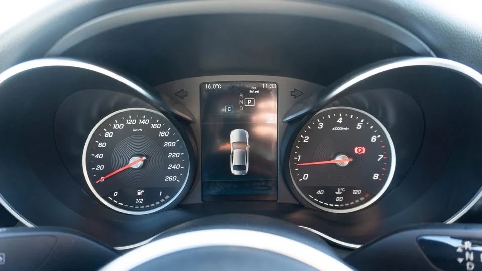 2019 Mercedes-Benz W205 C-Class - Image 10 of 19