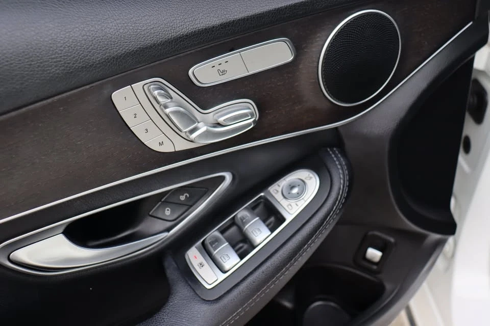2019 Mercedes-Benz W205 C-Class - Image 6 of 17