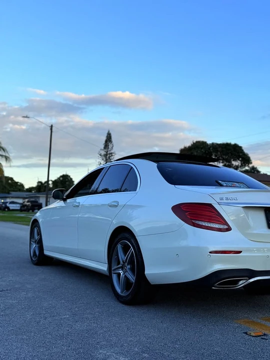 2019 Mercedes-Benz W213 E-Class - Image 3 of 10