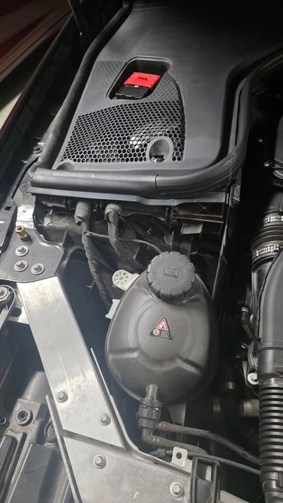 2019 Mercedes-Benz W213 E-Class - Image 15 of 17