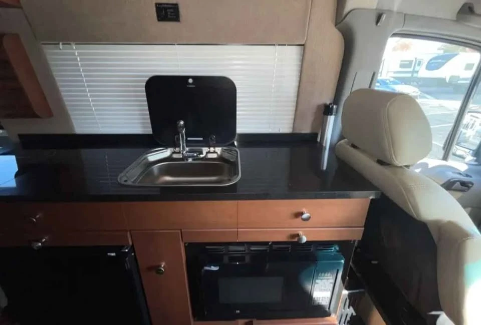 2019 Mercedes-Benz VS30 Sprinter - Image 9 of 15