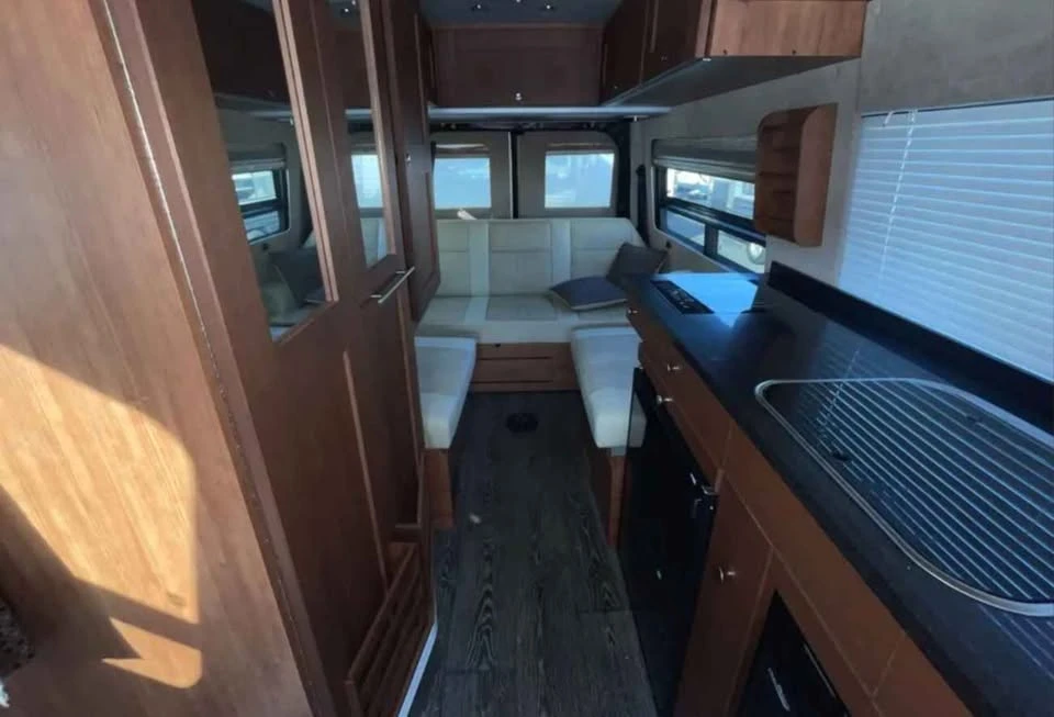 2019 Mercedes-Benz VS30 Sprinter - Image 8 of 15