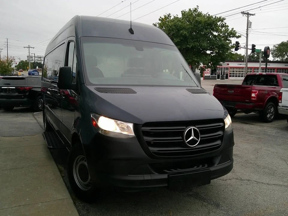 2019 Mercedes-Benz VS30 Sprinter - Image 3 of 19