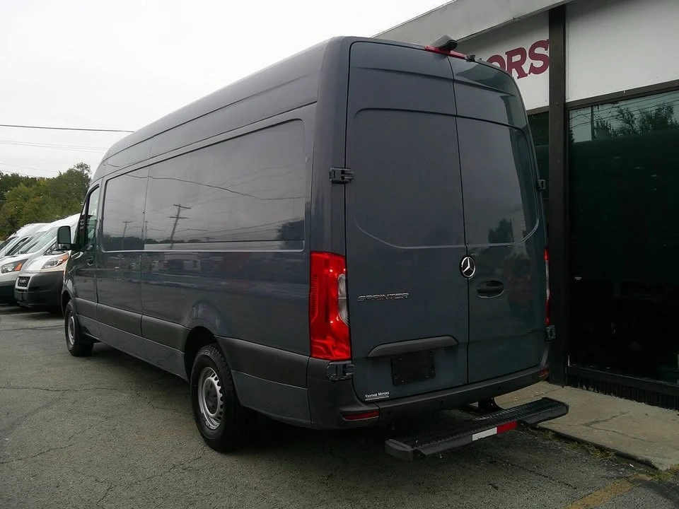 2019 Mercedes-Benz VS30 Sprinter - Image 11 of 19