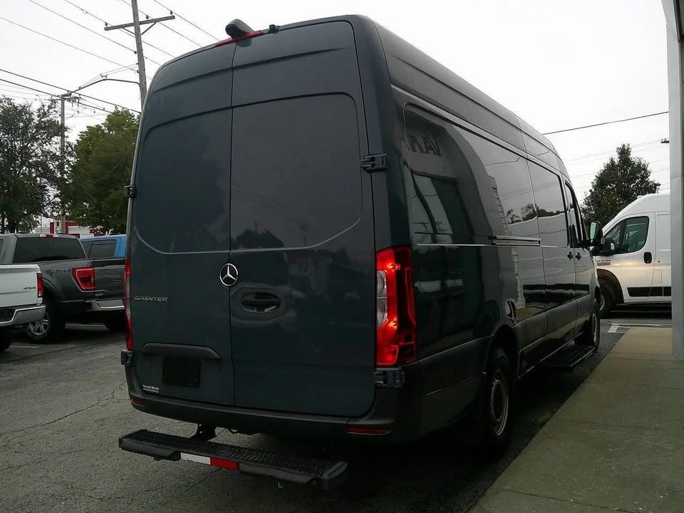 2019 Mercedes-Benz VS30 Sprinter - Image 4 of 19