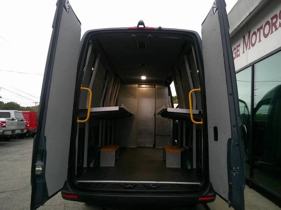 2019 Mercedes-Benz VS30 Sprinter - Image 9 of 19
