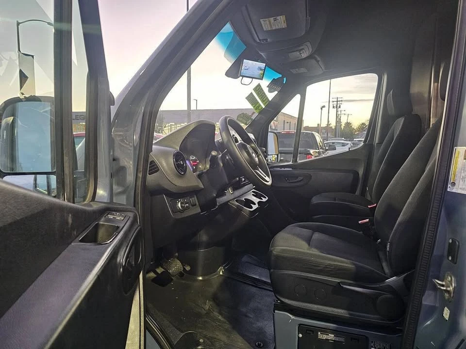 2019 Mercedes-Benz VS30 Sprinter - Image 12 of 20