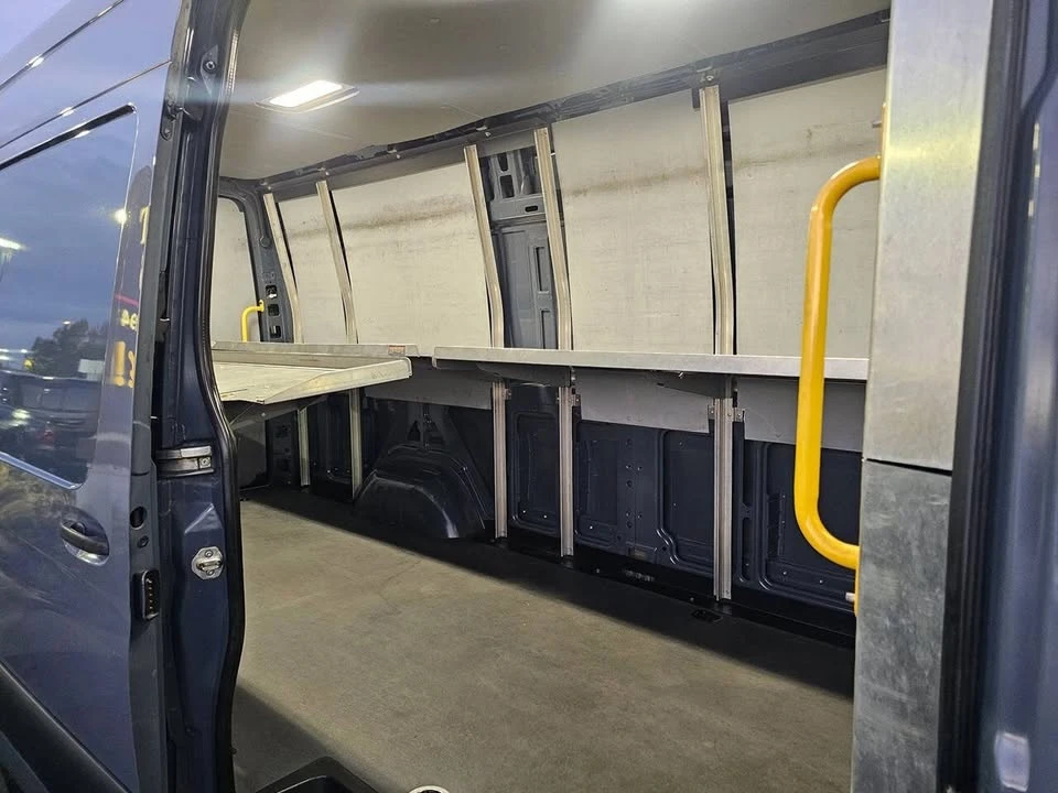 2019 Mercedes-Benz VS30 Sprinter - Image 17 of 20