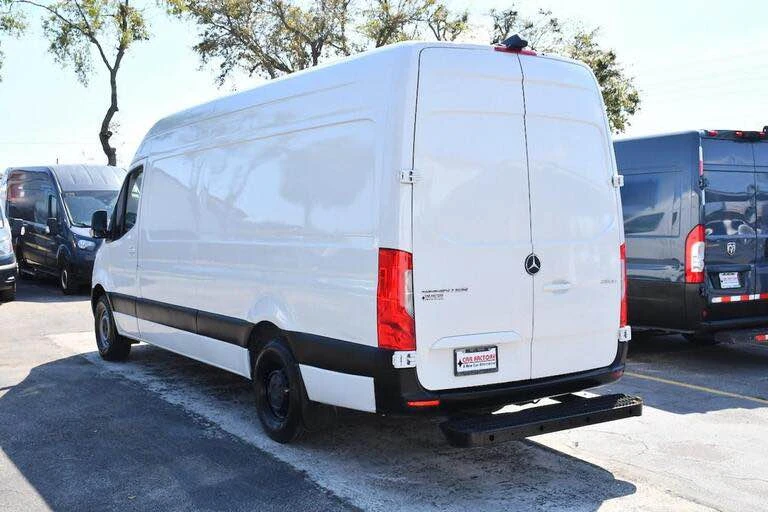 2019 Mercedes-Benz VS30 Sprinter - Image 4 of 12