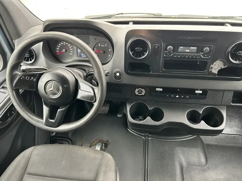 2019 Mercedes-Benz VS30 Sprinter - Image 7 of 16