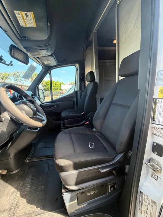 2019 Mercedes-Benz VS30 Sprinter - Image 12 of 15