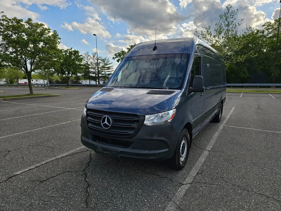 2019 Mercedes-Benz VS30 Sprinter - Image 2 of 20