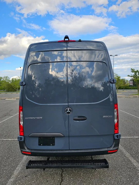 2019 Mercedes-Benz VS30 Sprinter - Image 7 of 20