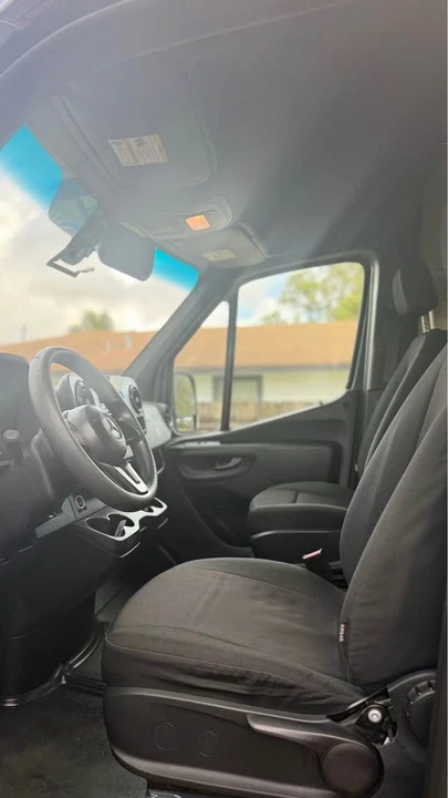 2019 Mercedes-Benz VS30 Sprinter - Image 9 of 10