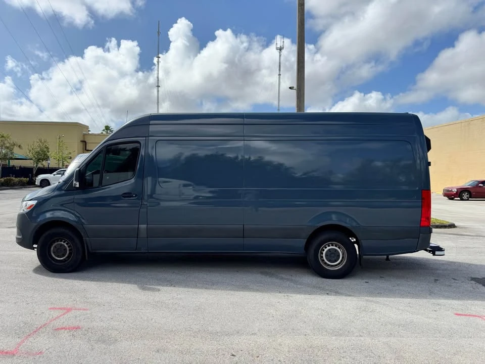 2019 Mercedes-Benz VS30 Sprinter - Image 3 of 14