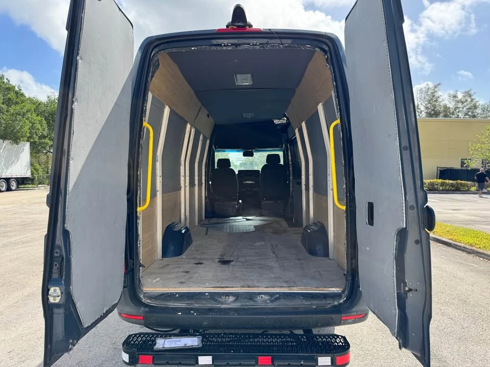 2019 Mercedes-Benz VS30 Sprinter - Image 6 of 14