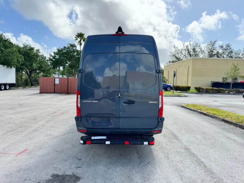 2019 Mercedes-Benz VS30 Sprinter - Image 4 of 14