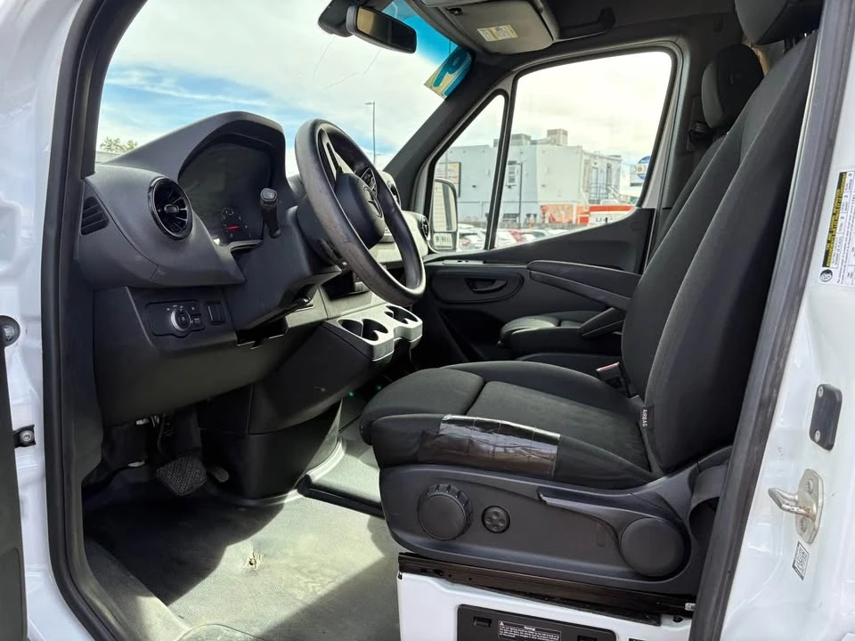 2019 Mercedes-Benz VS30 Sprinter - Image 8 of 11