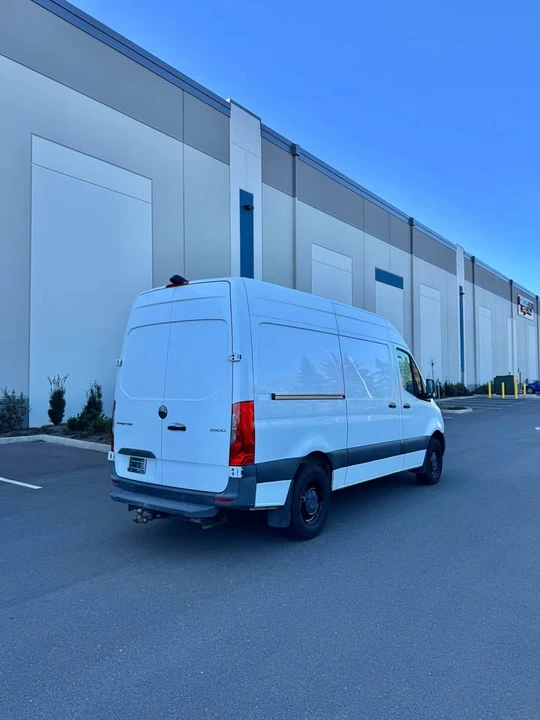 2019 Mercedes-Benz VS30 Sprinter - Image 5 of 15