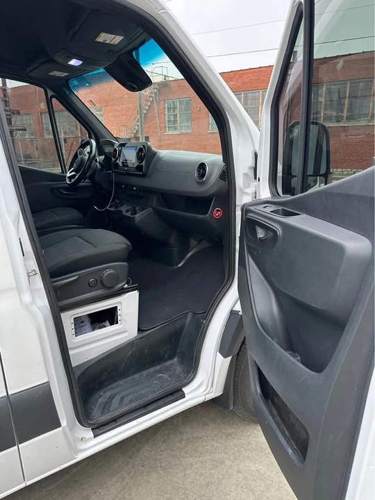 2019 Mercedes-Benz VS30 Sprinter - Image 5 of 11
