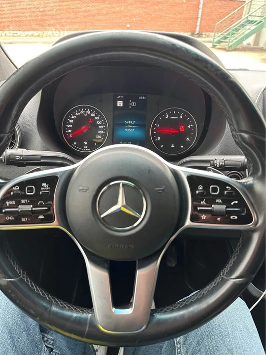 2019 Mercedes-Benz VS30 Sprinter - Image 2 of 11