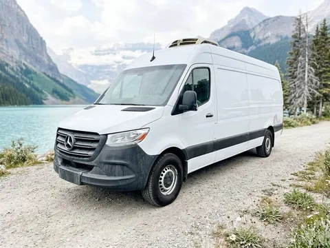 2019 Mercedes-Benz Sprinter 2500 Cargo Van High Roof Extended