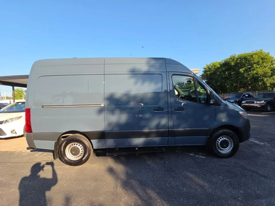 2019 Mercedes-Benz VS30 Sprinter - Image 7 of 15