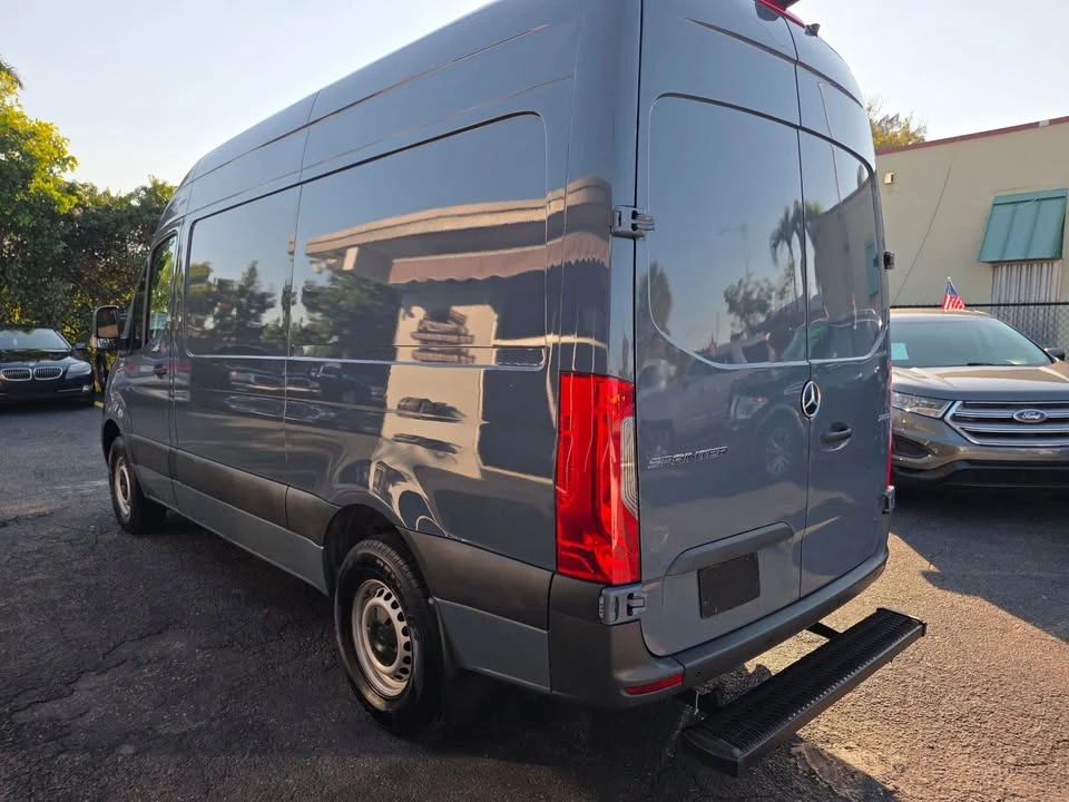 2019 Mercedes-Benz VS30 Sprinter - Image 3 of 15