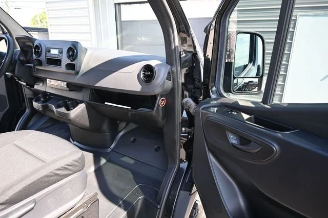 2019 Mercedes-Benz VS30 Sprinter - Image 18 of 20