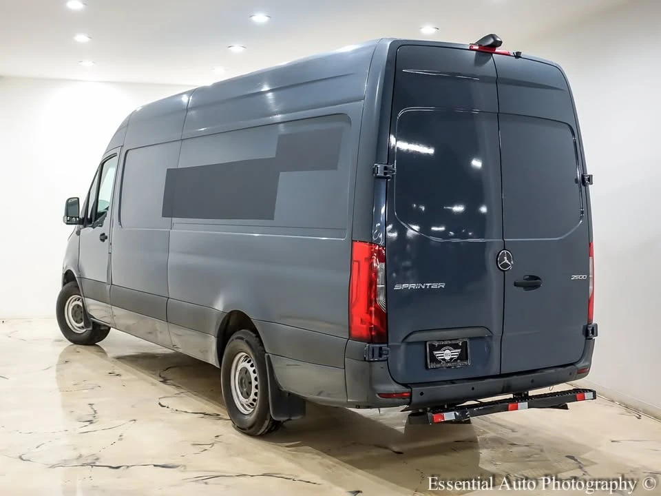 2019 Mercedes-Benz VS30 Sprinter - Image 2 of 6