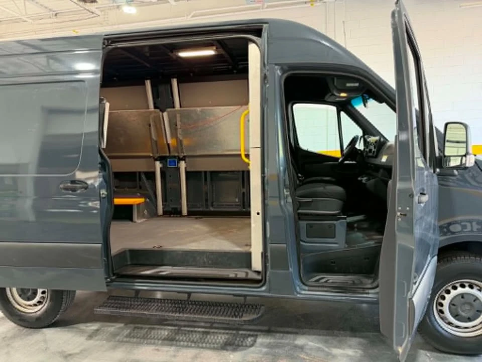 2019 Mercedes-Benz VS30 Sprinter - Image 4 of 13