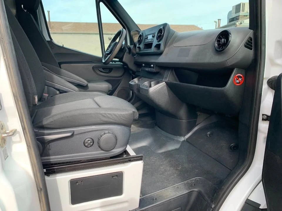 2019 Mercedes-Benz VS30 Sprinter - Image 14 of 18