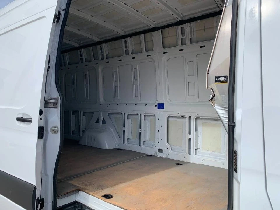 2019 Mercedes-Benz VS30 Sprinter - Image 12 of 18