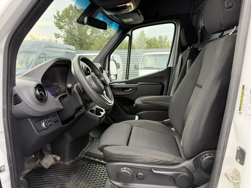 2019 Mercedes-Benz VS30 Sprinter - Image 9 of 20