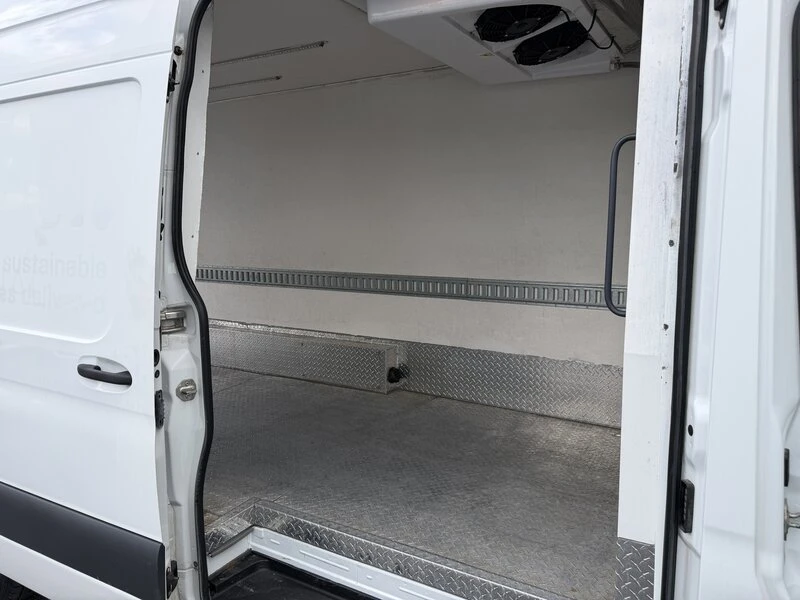 2019 Mercedes-Benz VS30 Sprinter - Image 15 of 20