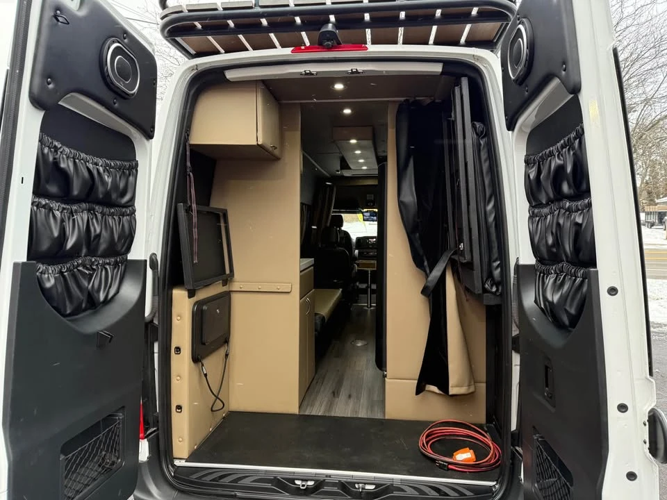 2019 Mercedes-Benz VS30 Sprinter - Image 16 of 20