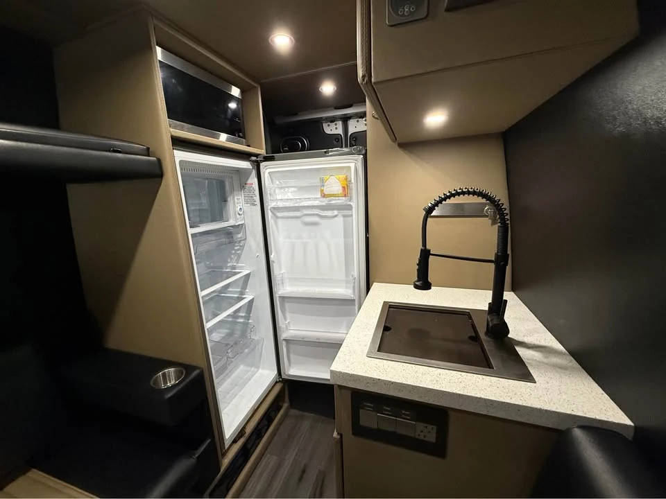 2019 Mercedes-Benz VS30 Sprinter - Image 11 of 20